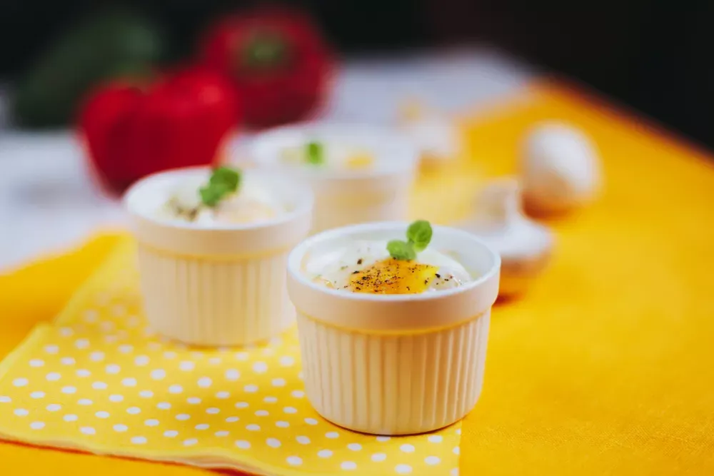 Huevos en cocotte al horno